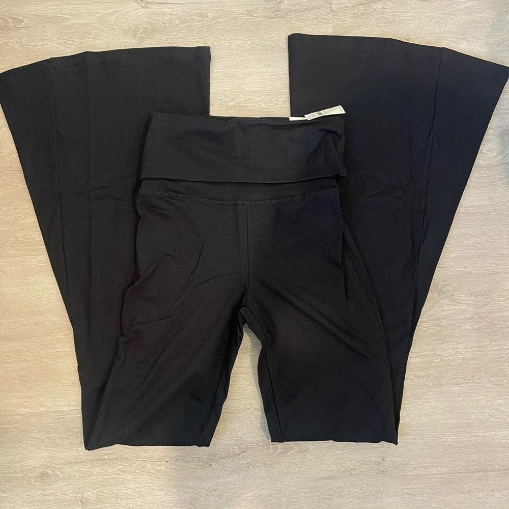 (4 pieces) Aerie Offline OG Super Flare Foldover Hi-Rise Leggings - Picture 7 of 8